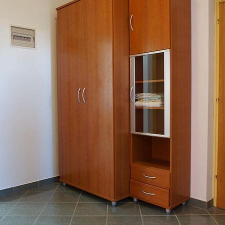 Apartments Sandra Sukošan Exterior foto